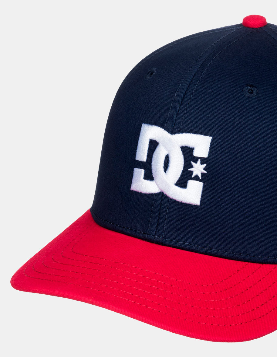 Gorra DC SHOES STAR - Dress Blues/Barbados Cherry