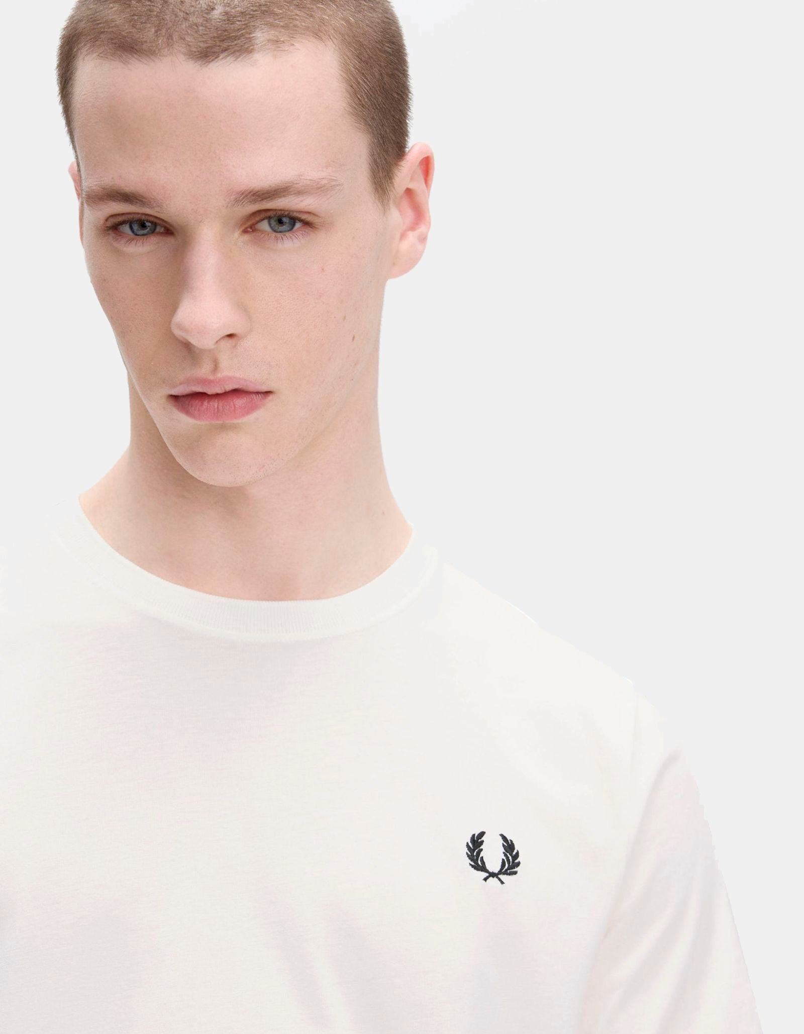 Camiseta FRED PERRY M1600 - Snow White