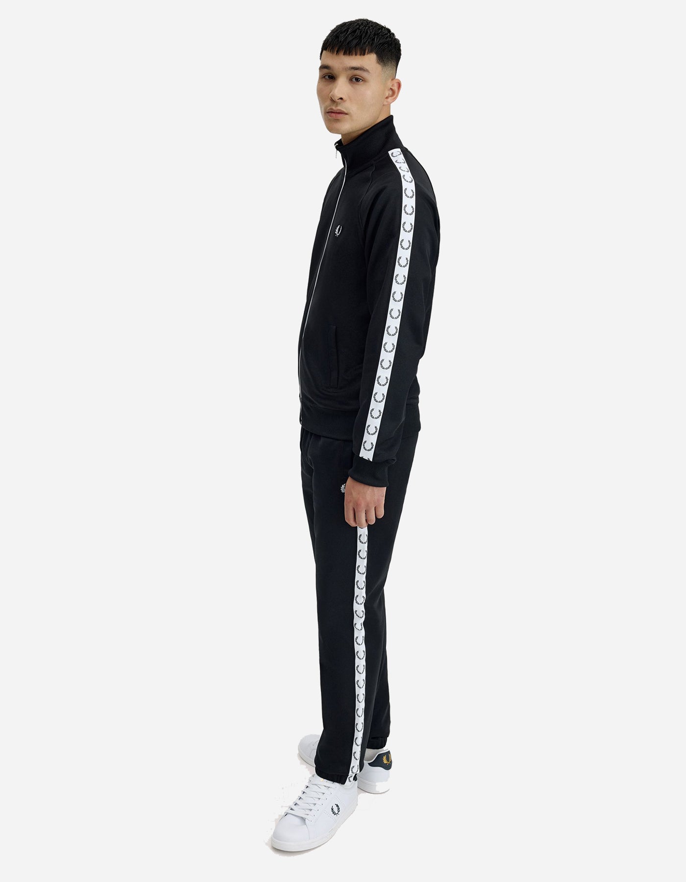 Chaqueta FRED PERRY J4620 - Black