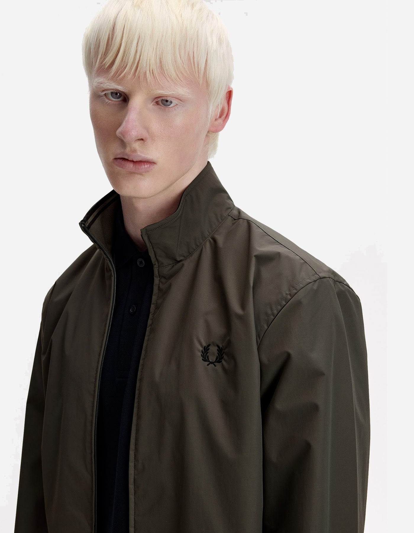 Cazadora FRED PERRY J2660 - Field Green/Black