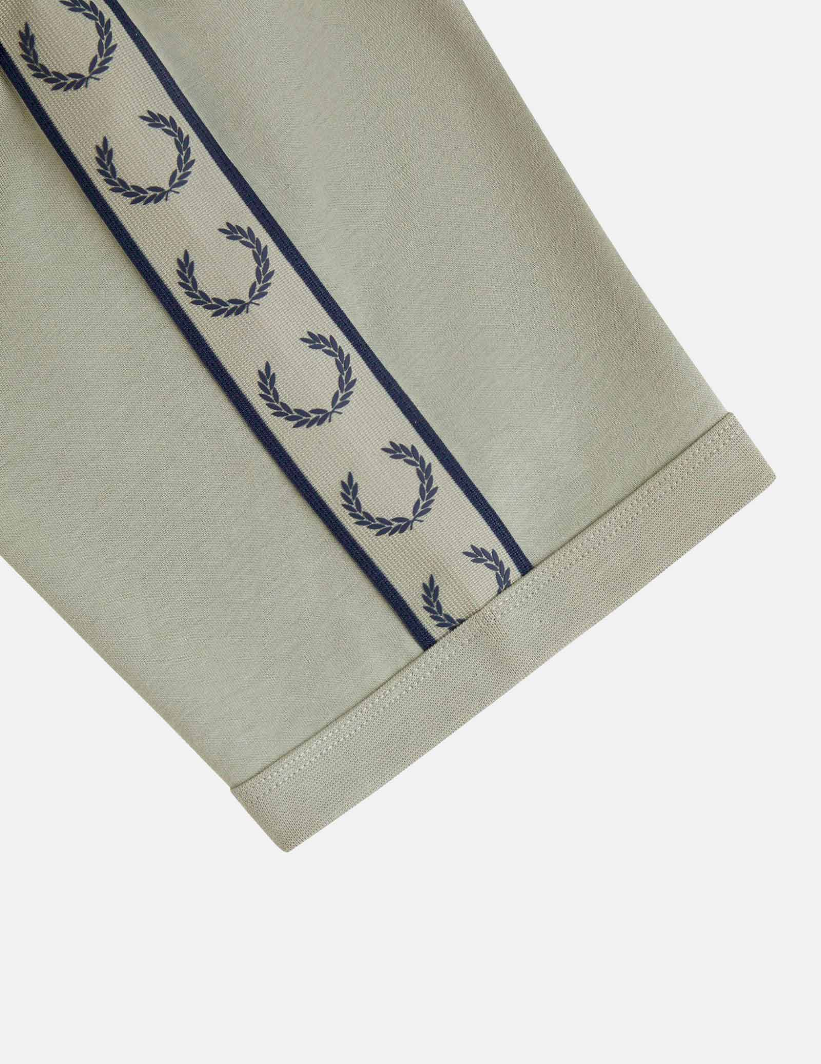 Camiseta FRED PERRY M4613 - Seagrass/Navy