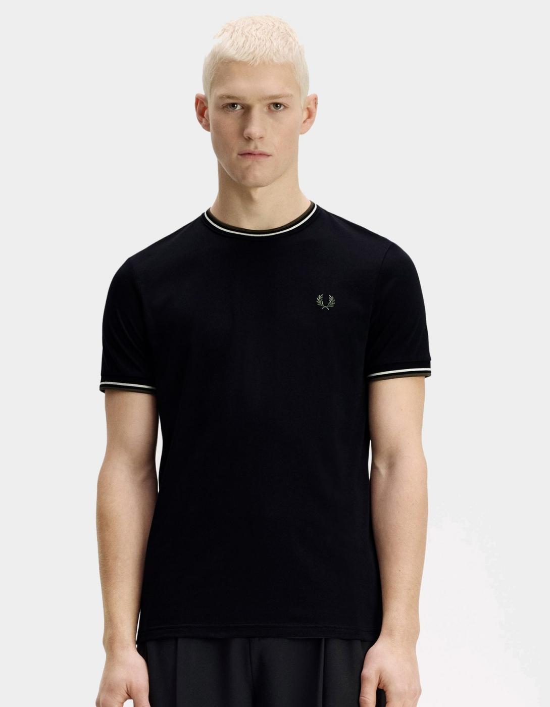 Camiseta FRED PERRY M1588 - Black/Ecru/Laurel Wreath Green