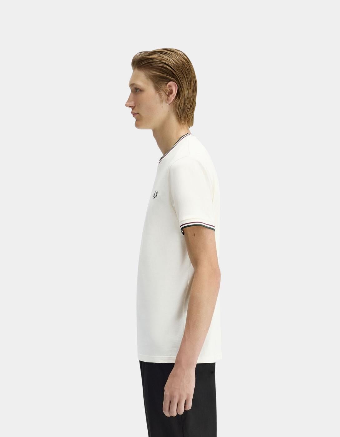 Camiseta FRED PERRY M1588 - Ecru/Oxblood/Grassroots