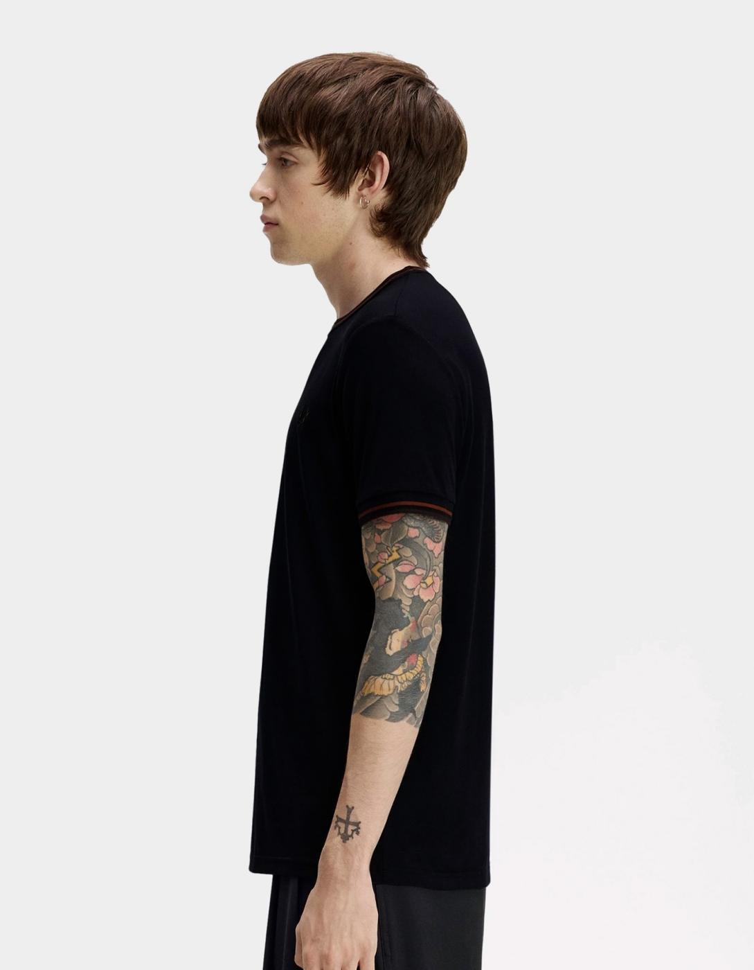 Camiseta FRED PERRY M1588 - Navy/Brandy/Rich Brown