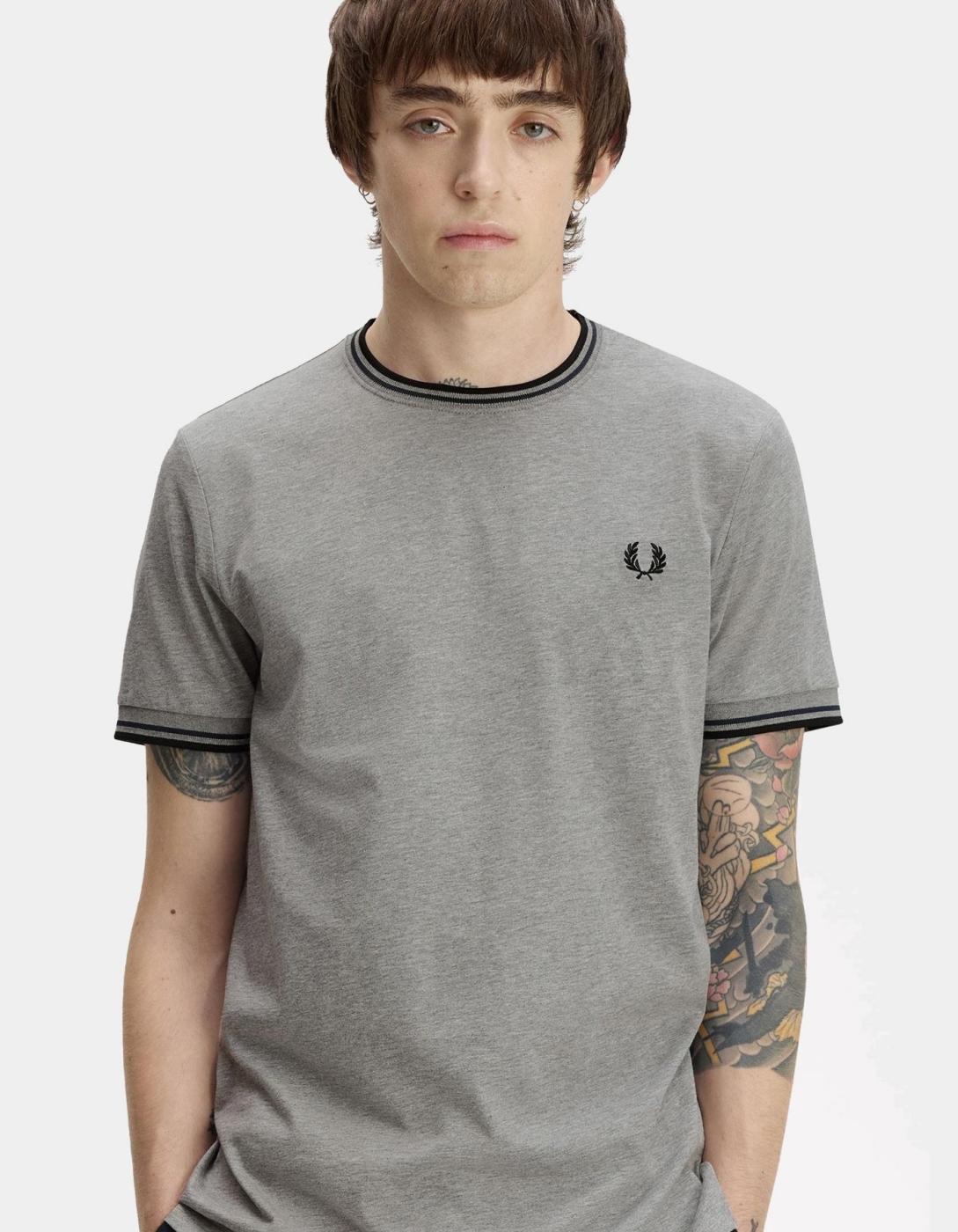 Camiseta FRED PERRY M1588 - Steel Marl/Dark Airforce/Black