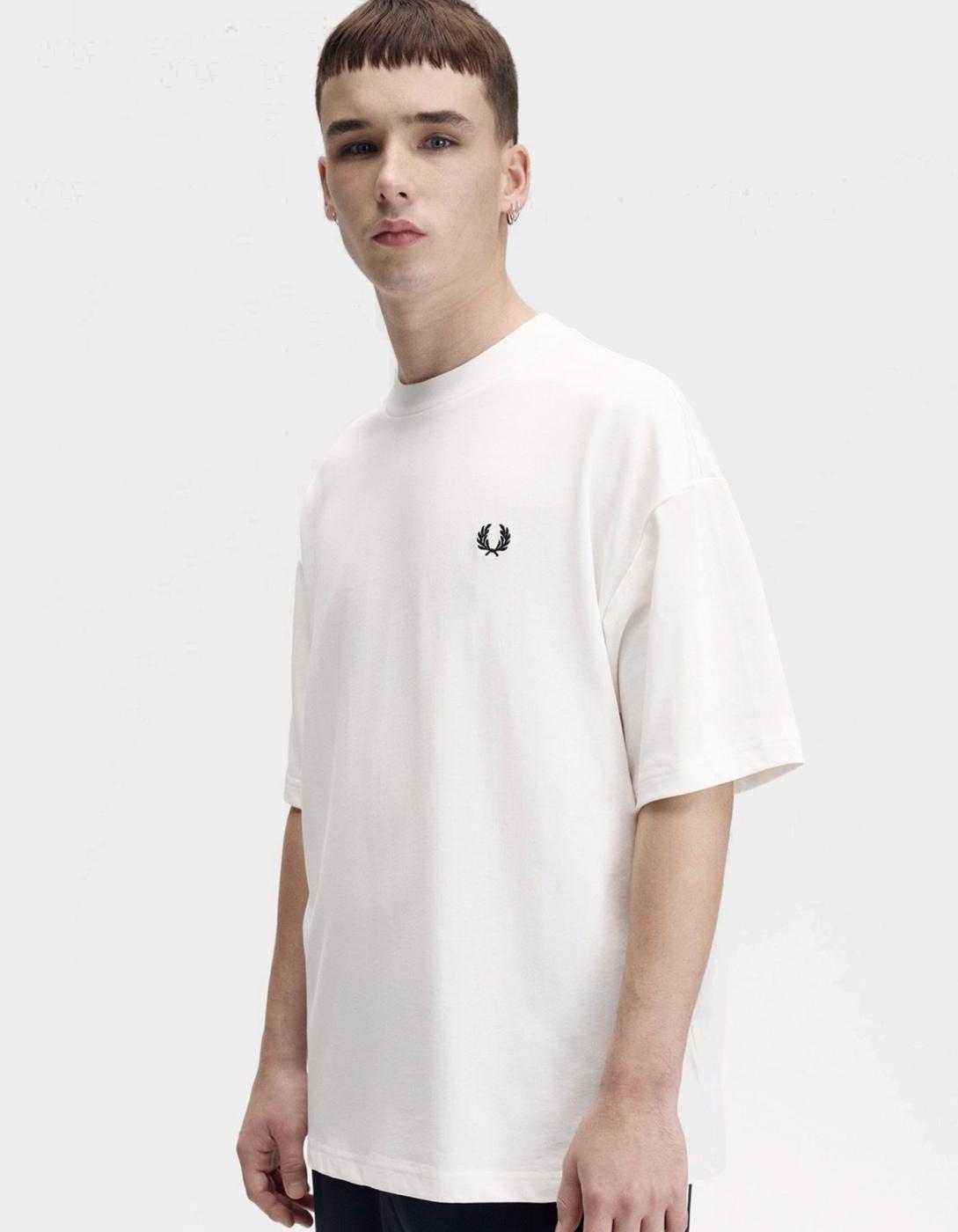 Camiseta FRED PERRY M3416 - Crudo