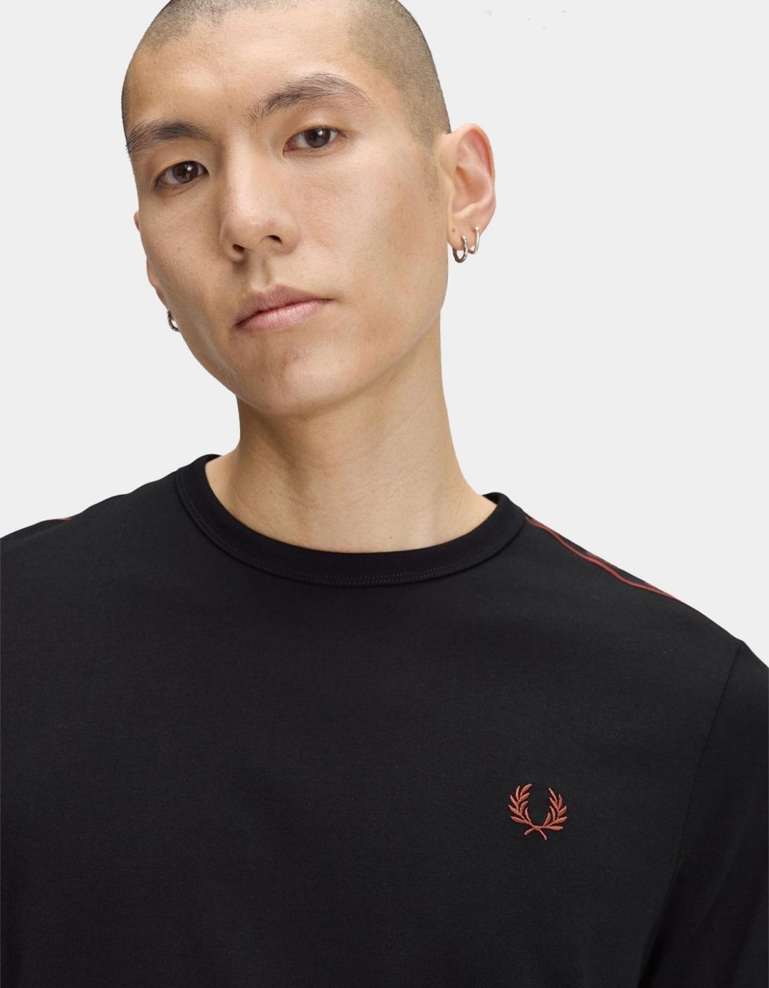 Camiseta FRED PERRY M4613 - Black