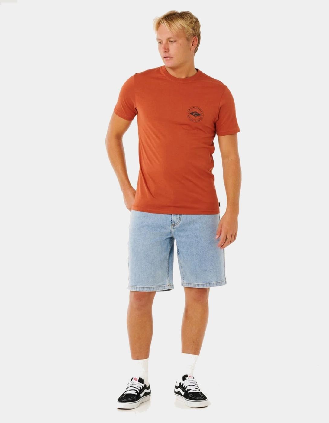 Camiseta RIP CURL STAPLE - Baked Clay