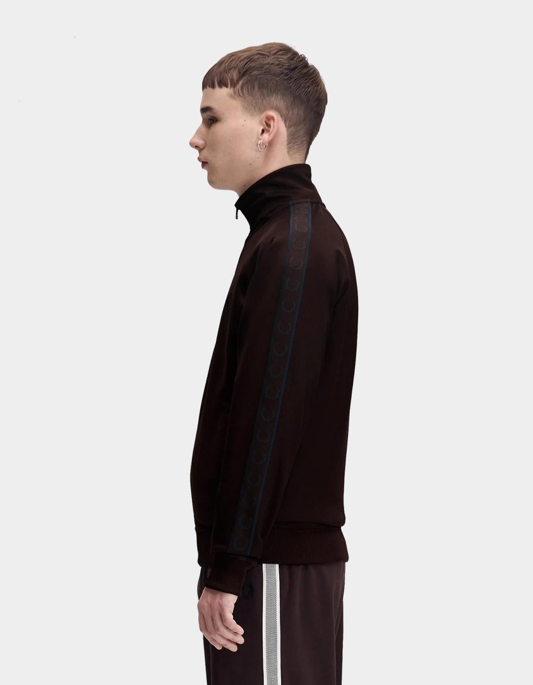 Chaqueta FRED PERRY J5557 - Rich Brown