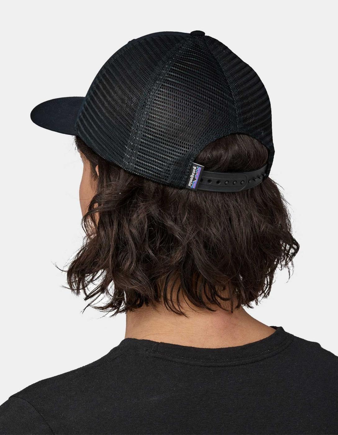 Gorra PATAGONIA P-6 LOGO LOPRO TRUCKER - Black
