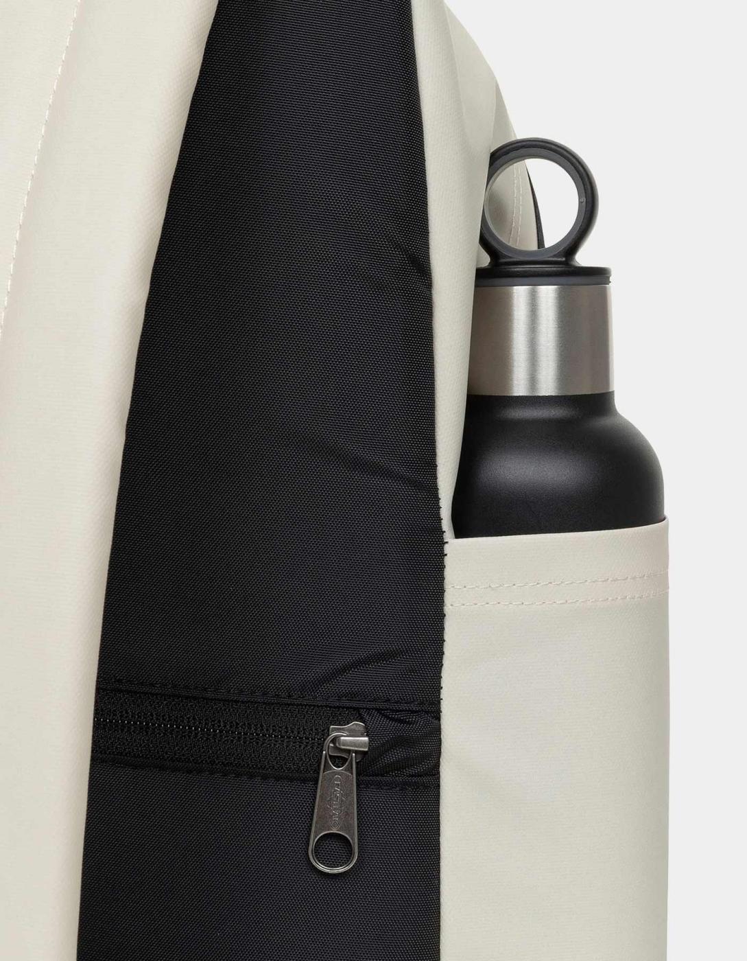 Mochila EASTPAK DAY PAK'R 24L - Tarp Cloth