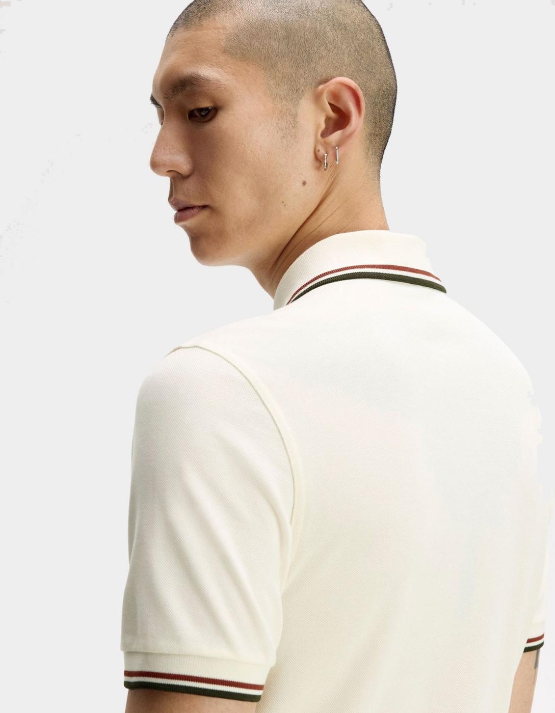 Polo FRED PERRY M3600 - Ecru/Brandy/Night Green