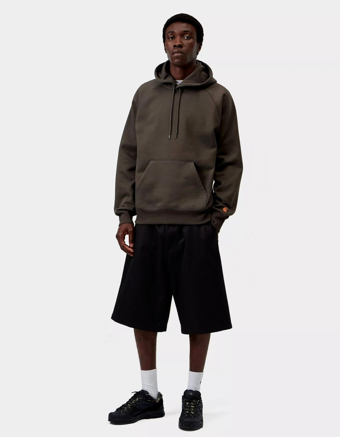 Sudadera Cap. CHASE SWEAT- Shungite / Gold