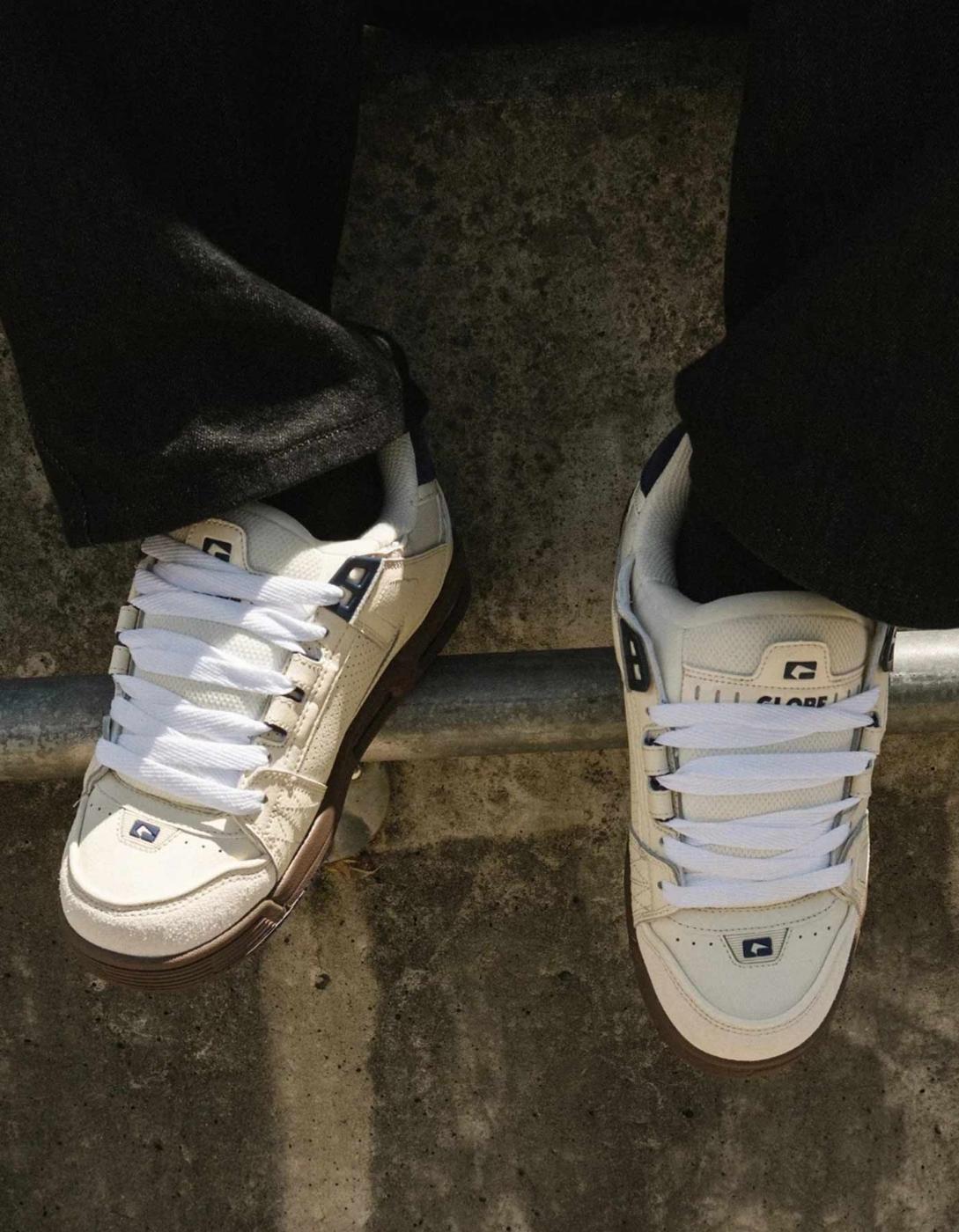 Zapatillas GLOBE SABRE - Antique White/Blue