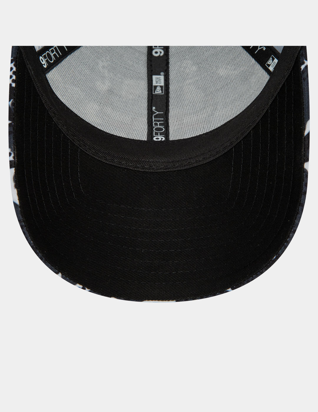 Gorra NEW ERA 940 SEASONAL PRINT CHIBUL - Black/Graphite