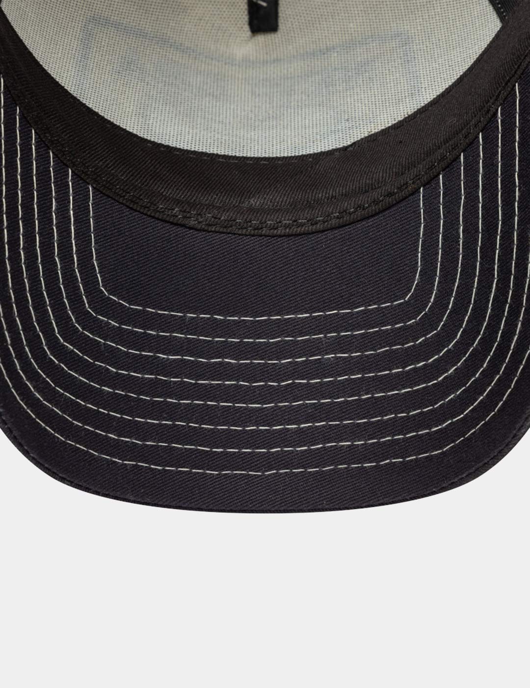 Gorra NEW ERA 940 ANIMAL PATCH TRUCKER NEWERA - Navy/Beige