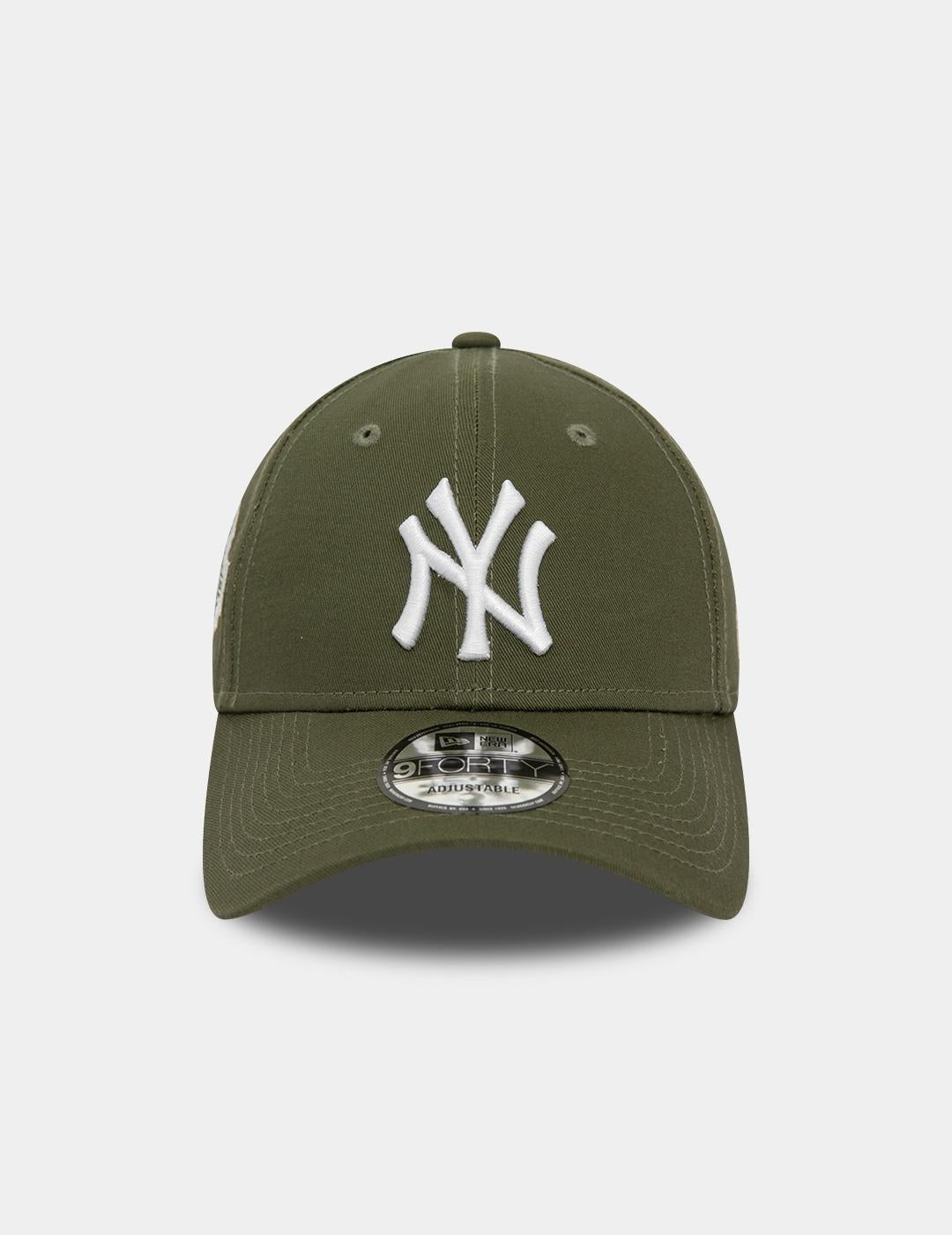 Gorra NEW ERA 940 SIDE PATCH NY YANKEES - Olive/White