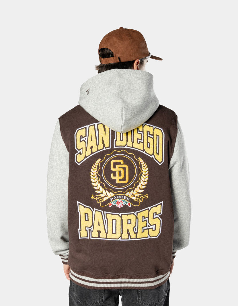 Cazadora NEW ERA THROPRE SNPFRT2148 SADPAD - Dark Brown
