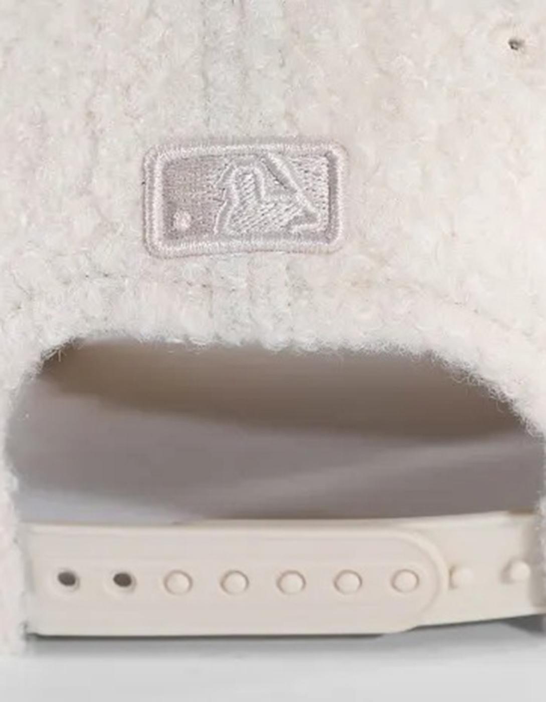 Gorra 940 WINTER BORGMC LOSDOD - Light Beige