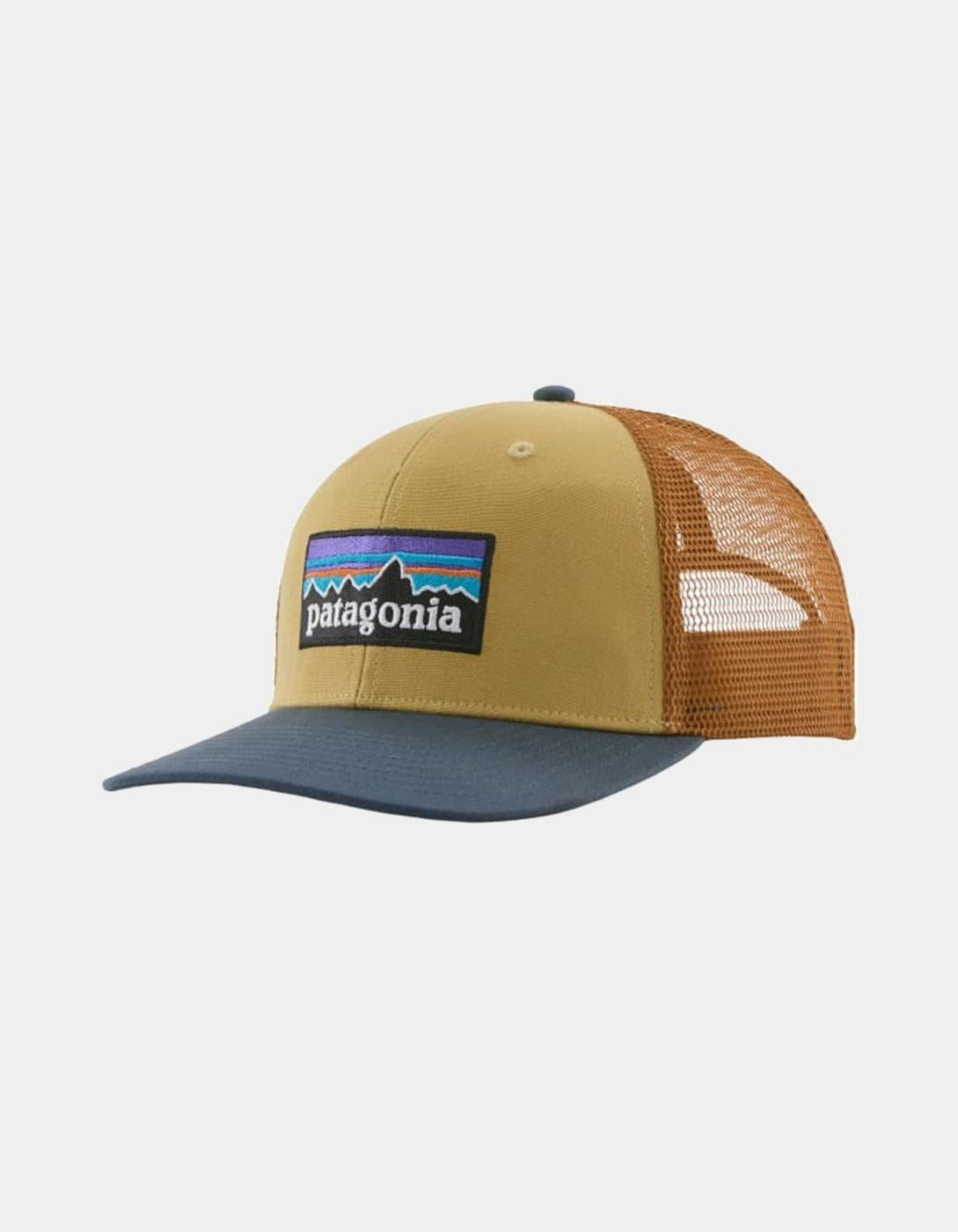 Gorra PATAGONIA P-6 LOGO TRUCKER  - Lynx Tan