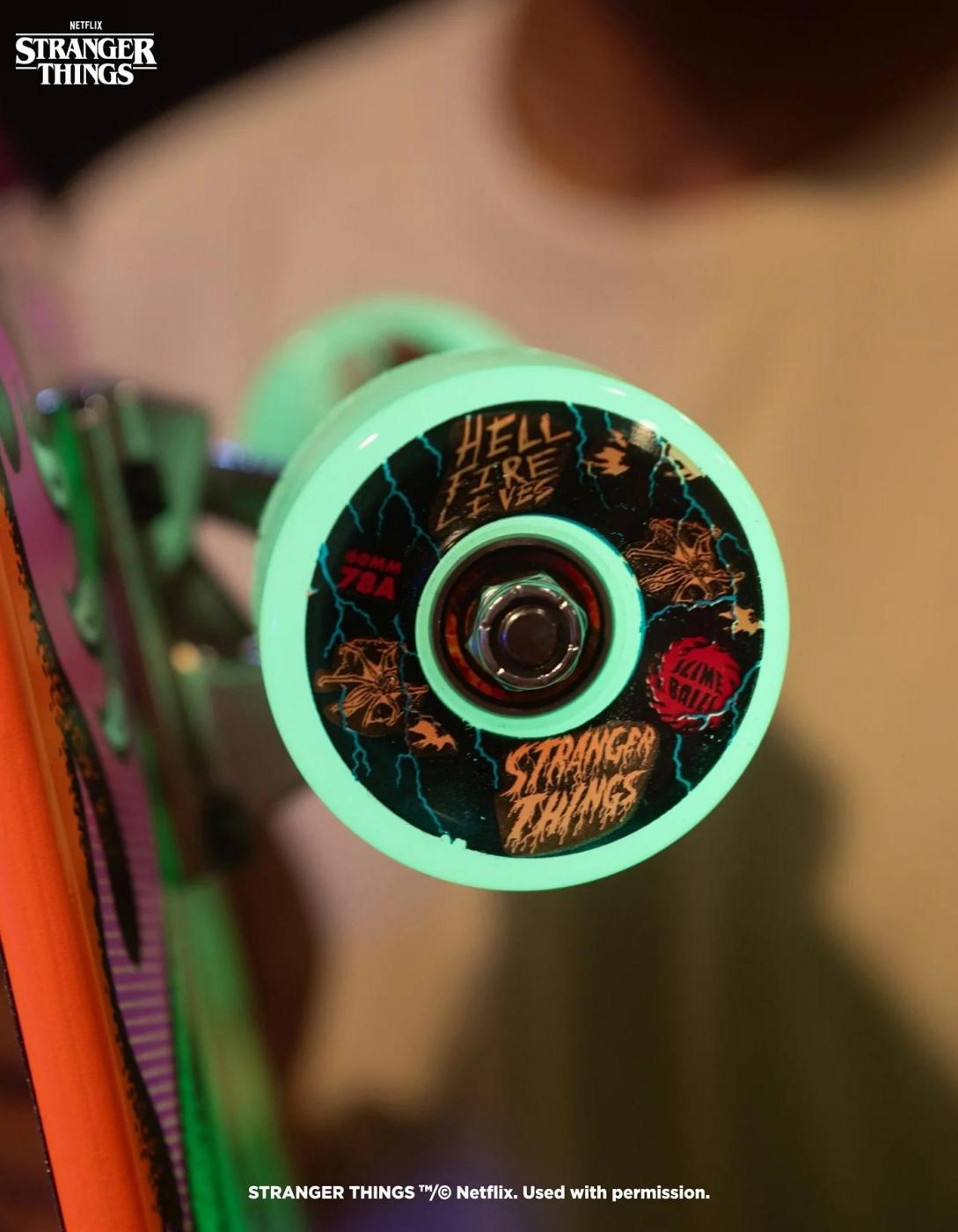 Ruedas SANTA CRUZ X STRANGER THINGS MEEK 60MM