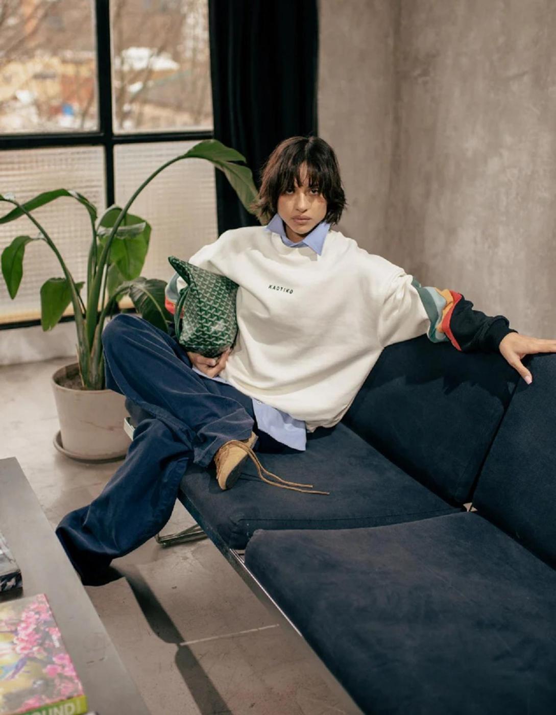 Sudadera KAOTIKO WALKER - Ivory/Heura/Steel/Saffron