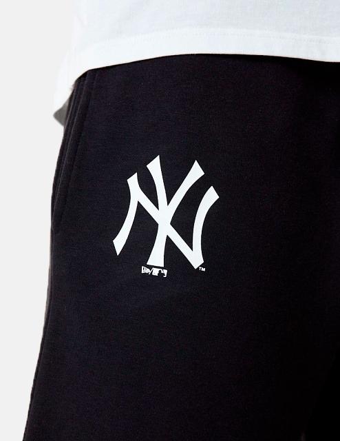 Pantalón NEW ERA MLB ESSENTLS JOGGER NEYYAN - Black/White