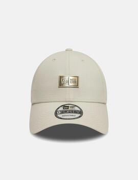 Gorra NEW ERA 940 NE BADGE - Light Beige